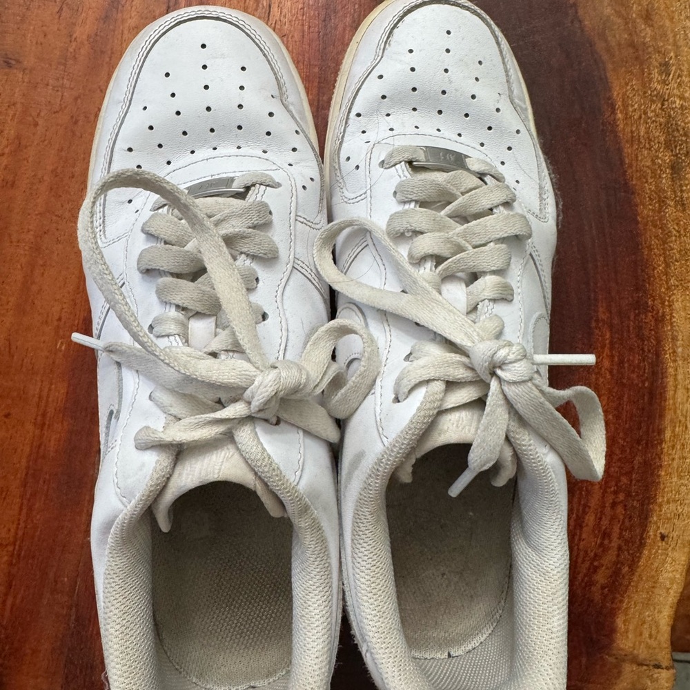 Nike White Air Force 1